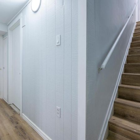Centerstreet-Cozy 1Bedroomsuite YYC Dış mekan fotoğraf